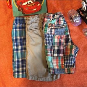 Gently worn boys Children's Place Shorts Sz 5/5t